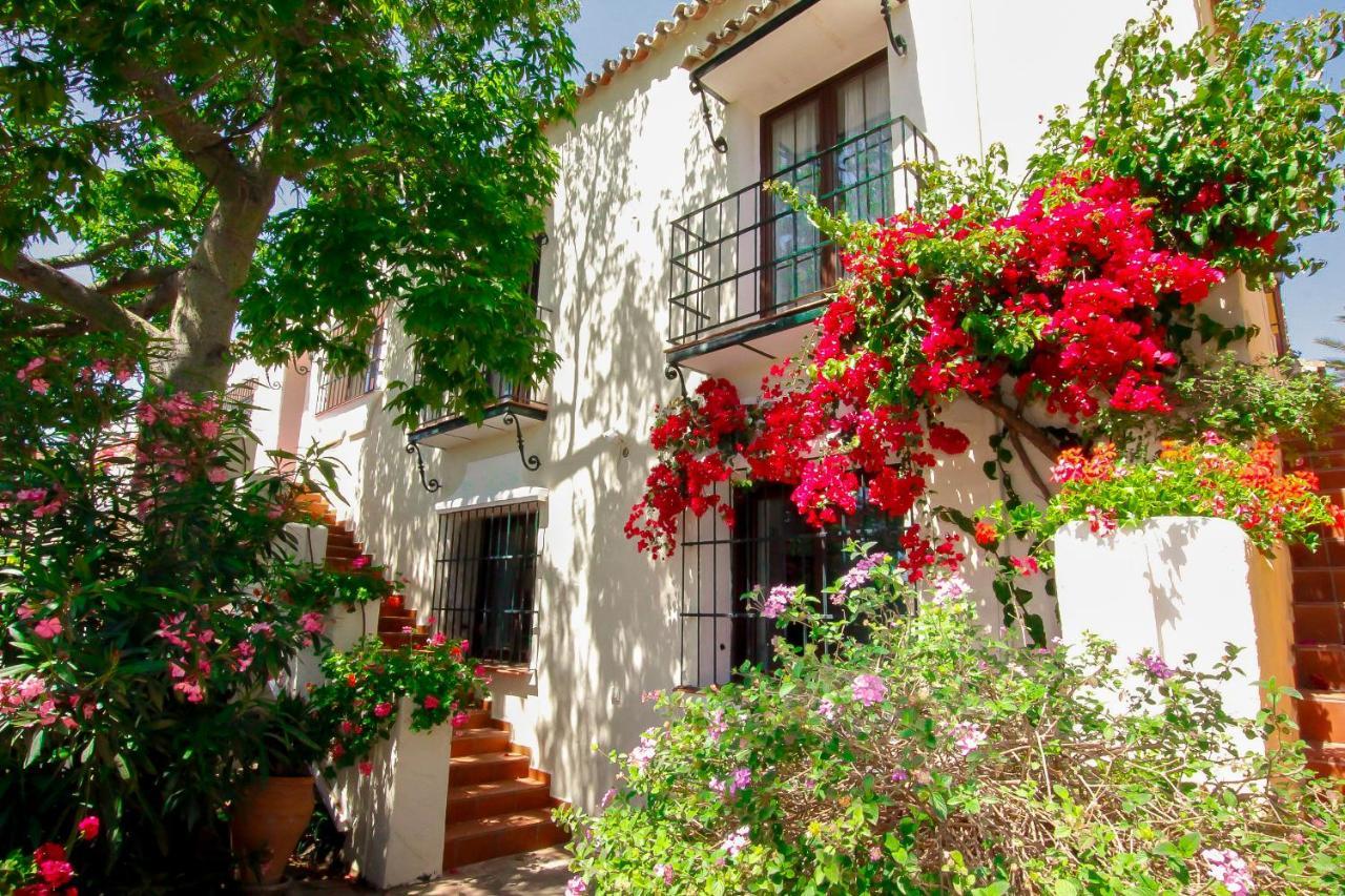 Cortijo De Cortes Estepona Exterior photo